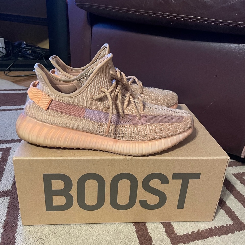Yeezy Boost 350 V2 Clay